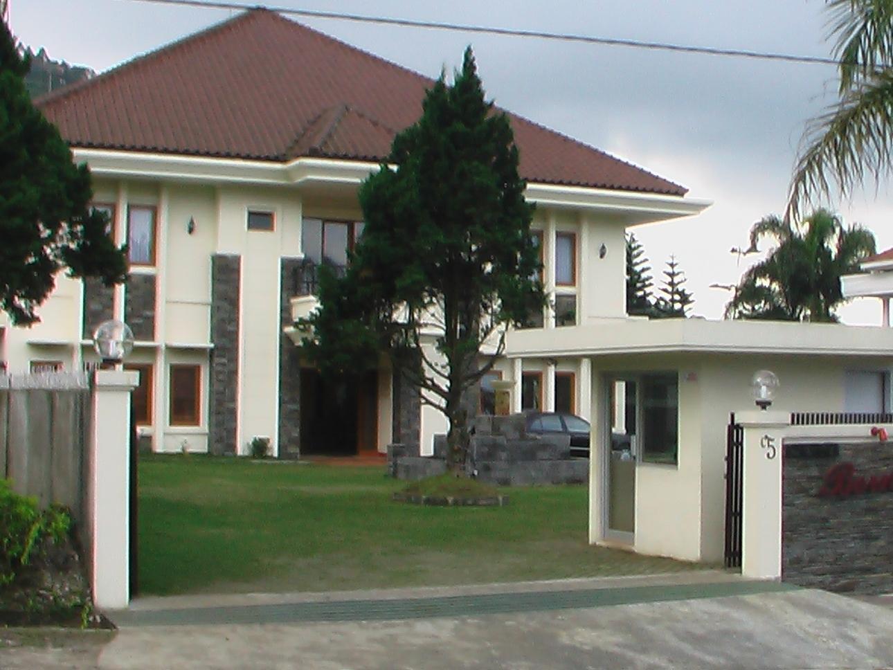 Puri Bernadi Guest House Lembang Extérieur photo