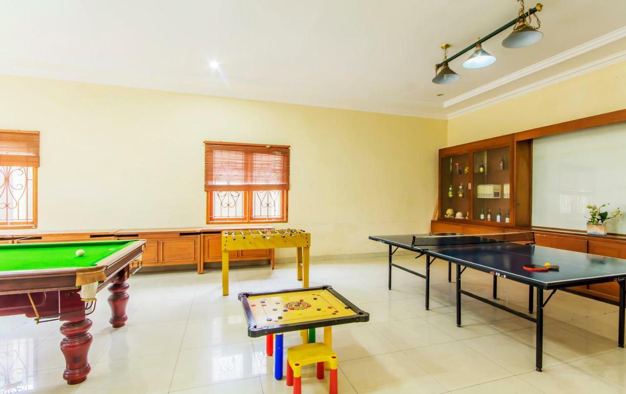 Puri Bernadi Guest House Lembang Extérieur photo